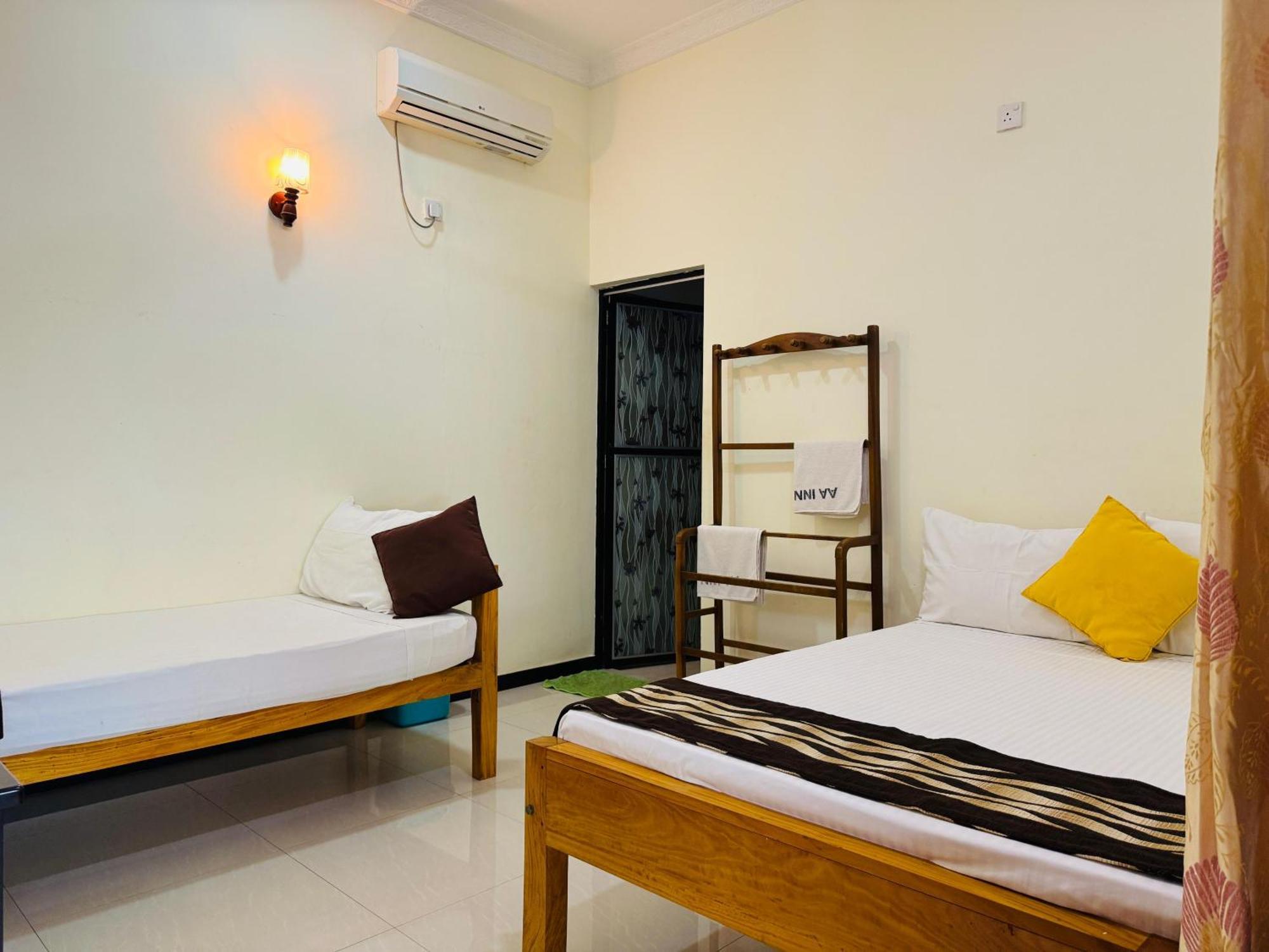 Aa Inn Trincomalee Zimmer foto